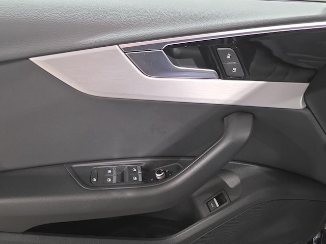 Audi A4 45 TFSI Avant Quattro S-Line S-Tronic