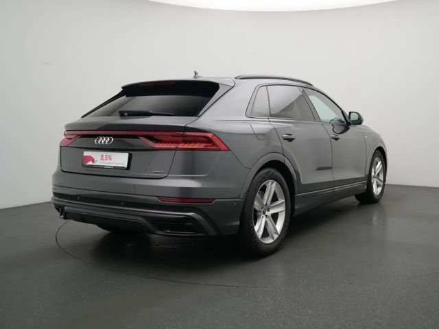 Audi Q8 Quattro