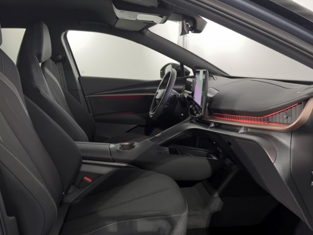 Cupra Tavascan 210 kW 82kWh+SHZ+KAMERA+NAVI+ALLWETTER