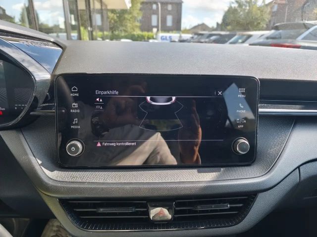 Skoda Fabia Essence Klima,PDC,GRA,ZV