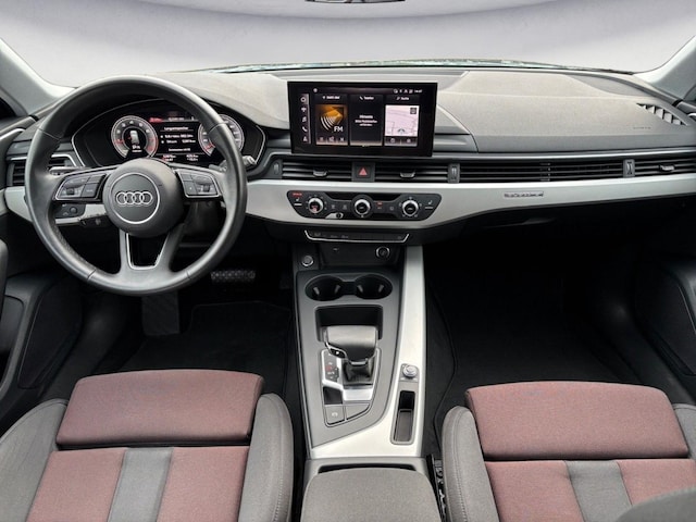 Audi A4 45 TFSI Avant Quattro S-Tronic