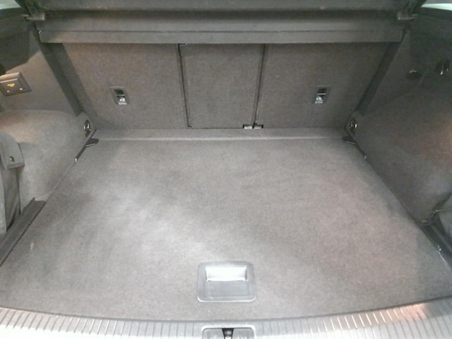 Volkswagen Tiguan 2.0 TSI DSG