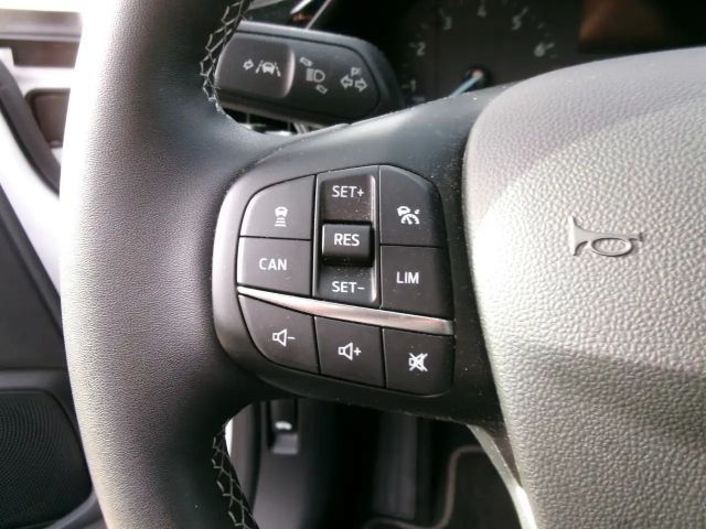 Ford Fiesta 1,0EcoBoost M-Hybr. Navi RFK ACC DAB EU6d