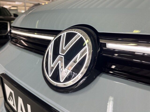 Volkswagen Golf 1.5 eTSI DSG Golf VIII Style