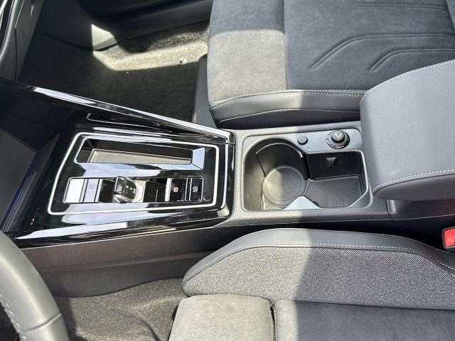 Volkswagen Golf 1.5 eTSI DSG