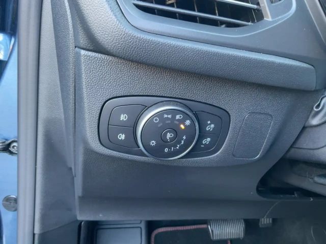 Ford Focus ST Line Wagon