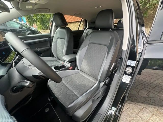 Volkswagen Golf DSG Golf VIII Plus