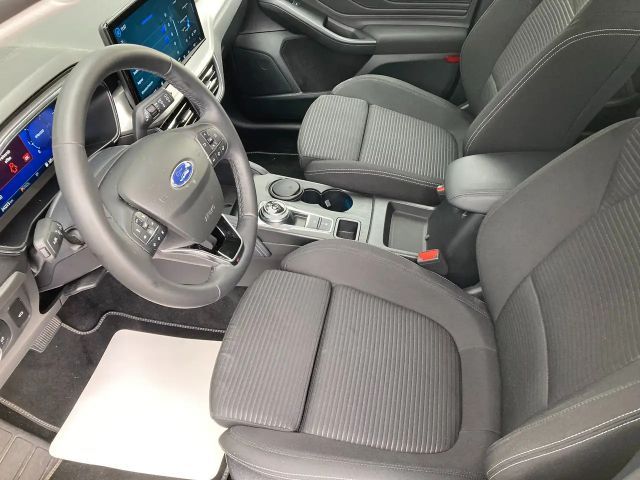 Ford Focus Titanium Wagon