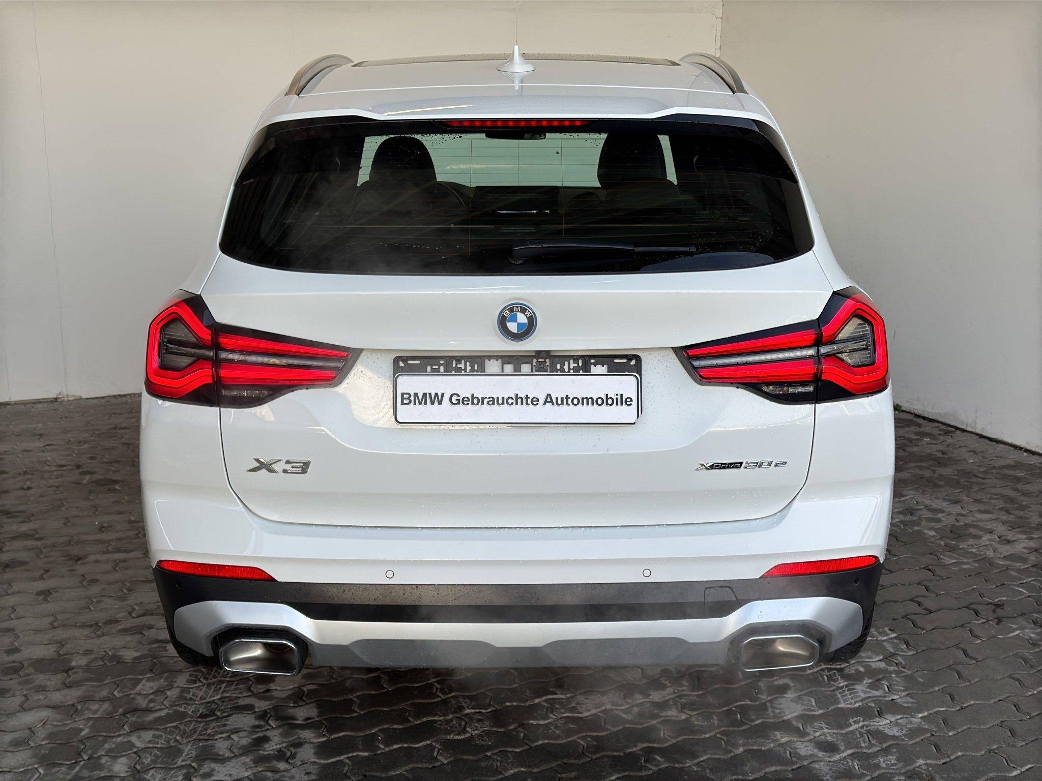 BMW X3 xDrive30e