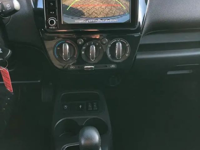 Mitsubishi Space Star Star