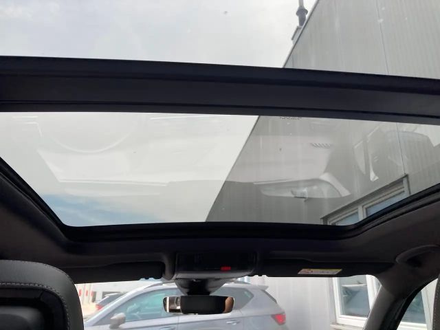 Volkswagen Tiguan 4Motion DSG R-Line