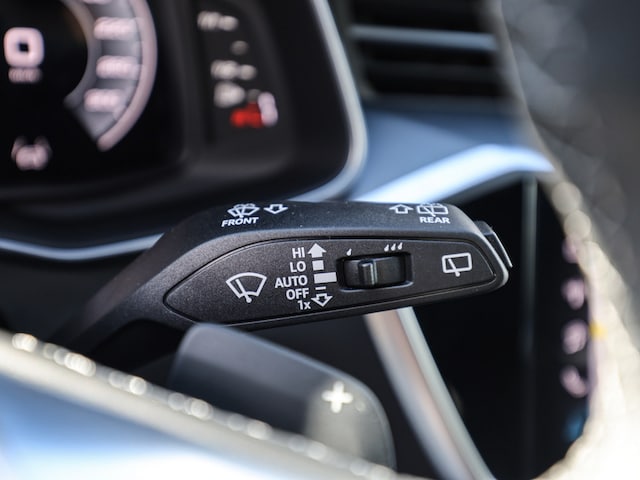 Audi A6 40 TDI Avant S-Tronic