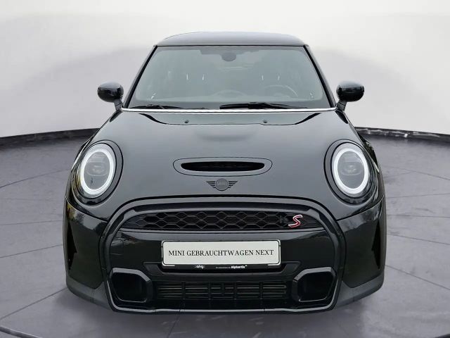 MINI Cooper S Essential Trim CarPlay Sportsitze PDC