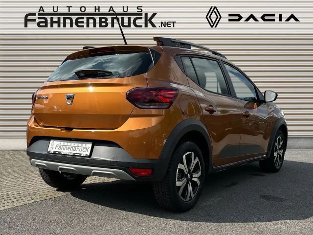 Dacia Sandero Comfort Stepway TCe 90