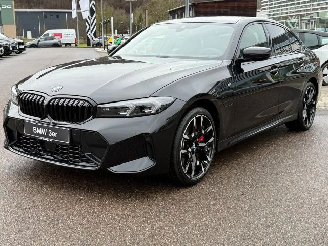 BMW 330 330e M-Sport Sedan xDrive