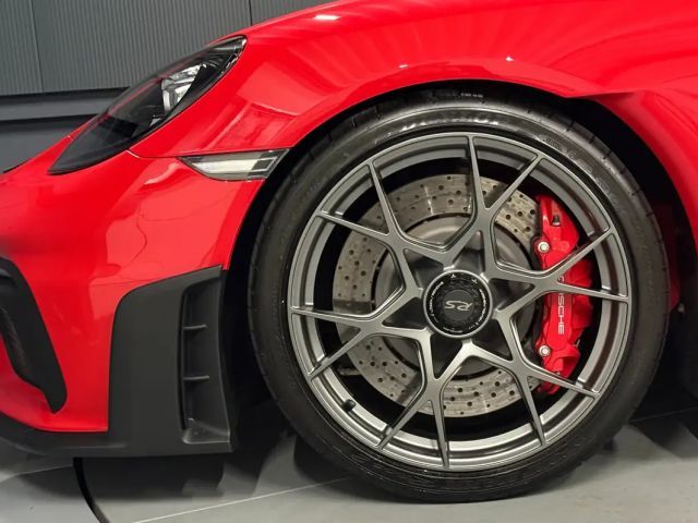 Porsche Cayman 718 RS