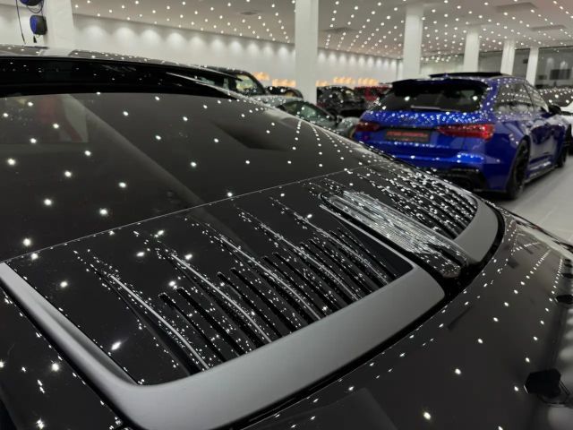 Porsche 992 Black Edition Coupé GTS