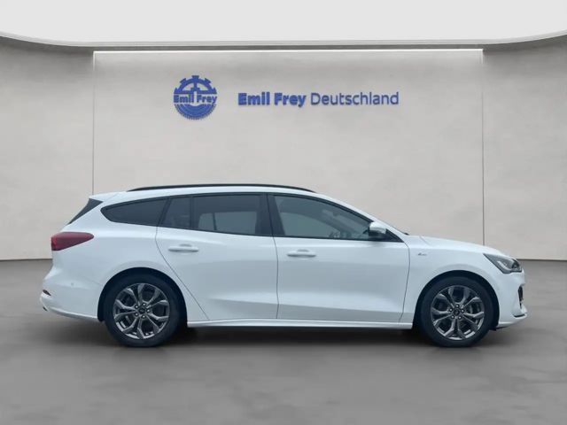 Ford Focus ST Line Wagon