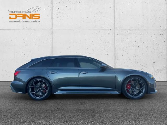 Audi RS6 Avant Performance Quattro S-Tronic