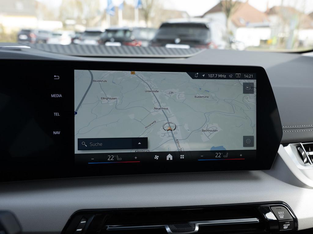 BMW 220 220i Active Tourer