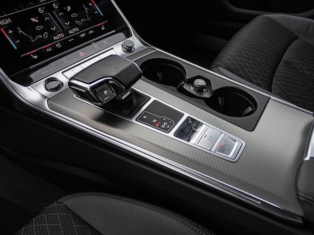 Audi A6 40 TDI Avant S-Tronic