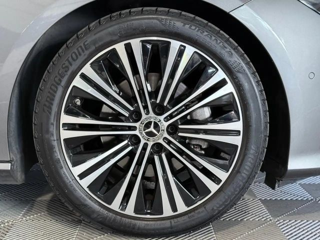 Mercedes-Benz CLA 200 °Shzg°Navi°TWA°Spur°RFK°BT