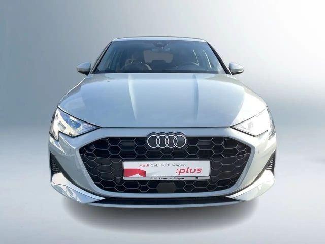 Audi A3 30 TFSI Sedan