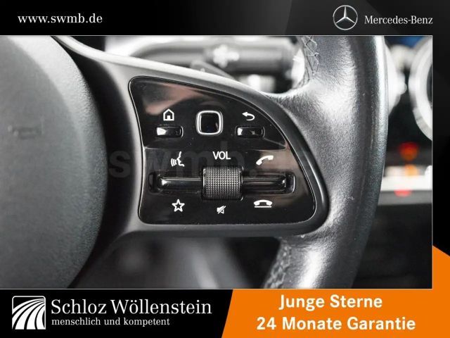 Mercedes-Benz GLB 200 Style