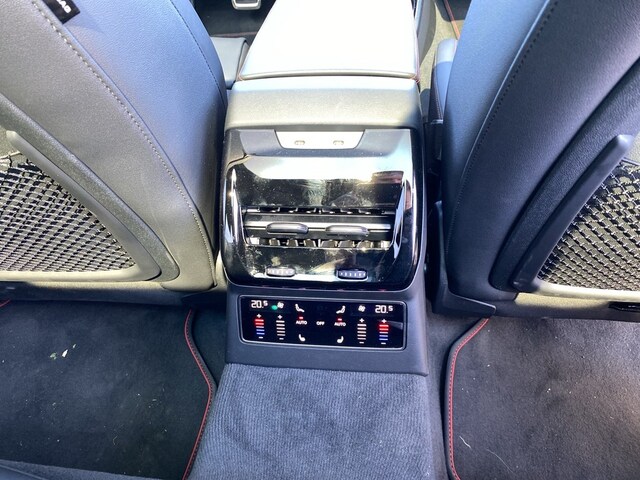 Audi A6 e-tron Avant Quattro