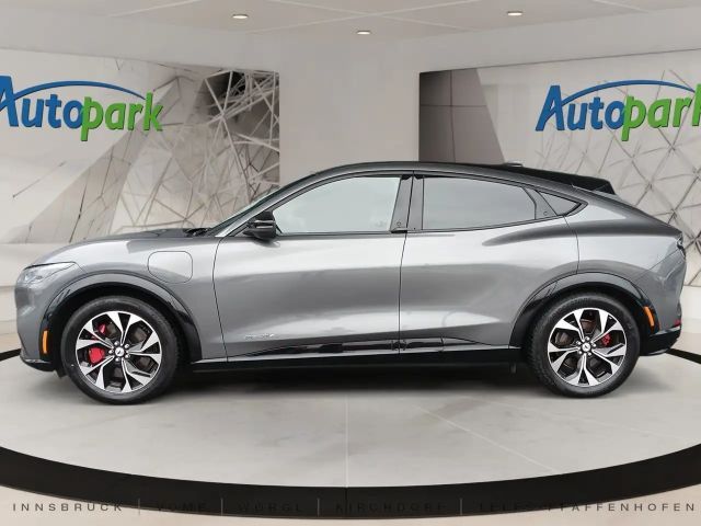 Ford Mustang Mach-E AWD