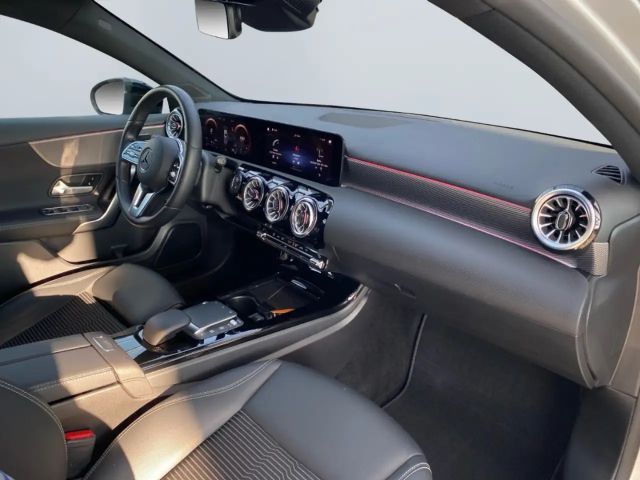 Mercedes-Benz A 200 Progressive