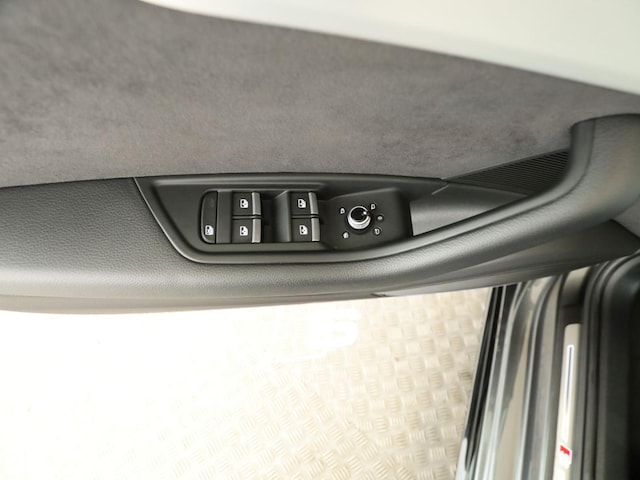 Audi A4 40 TDI Avant Quattro S-Line S-Tronic