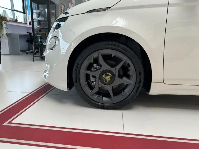 Abarth 500e e Abarth
