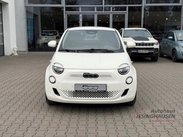Fiat 500e +Rückfahrkam.+PDC+Keyless+Sitzheizung