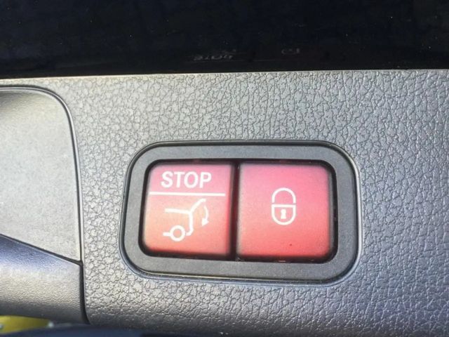 Mercedes-Benz GLB 220 4MATIC GLB 220 d