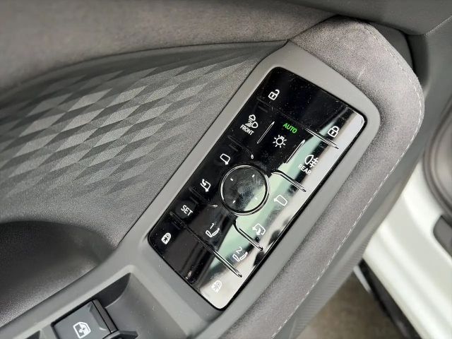 Audi A6 e-tron Quattro