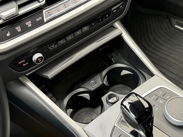 BMW 320 320d Touring xDrive