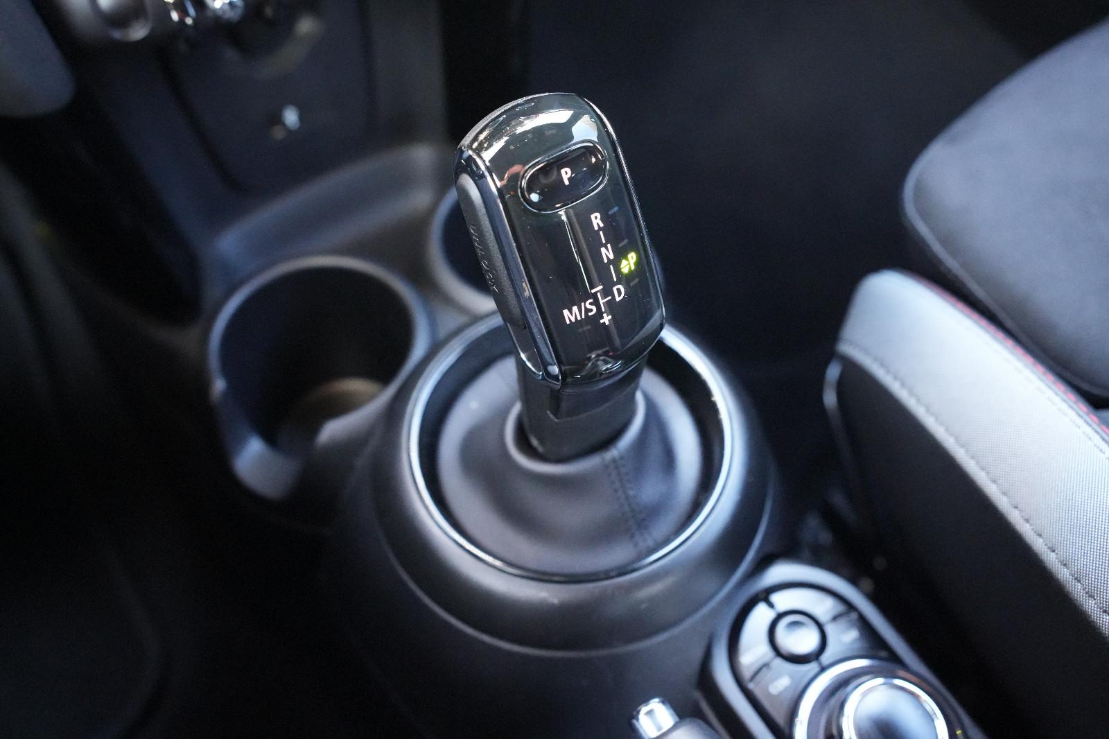 MINI Cooper John Cooper Works