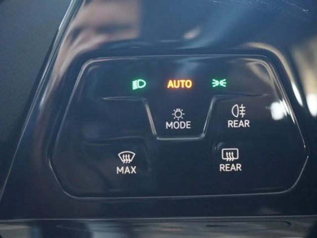 Volkswagen Golf DSG Variant