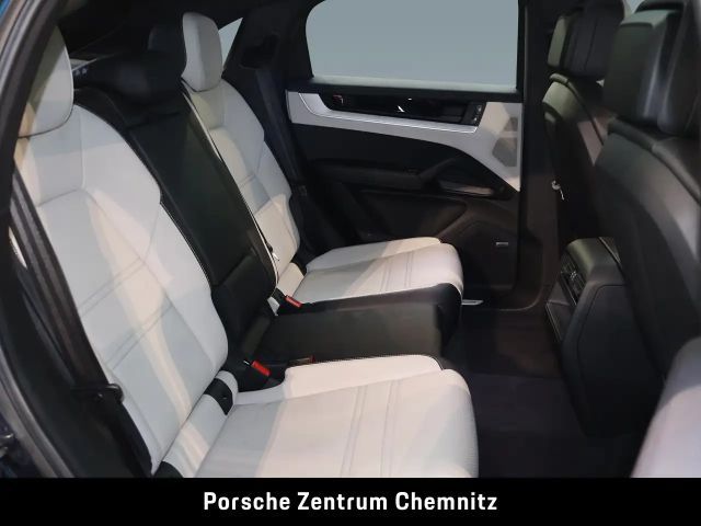 Porsche Cayenne 4 Coupé E-Hybrid