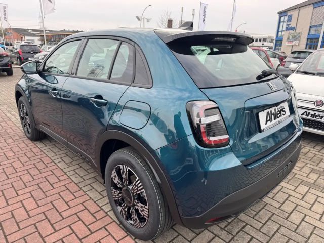 Fiat 600e Icon+AUTOMATIK+NAVI+KAMERA+SITZHEIZUNG+KEYLESS+CAR