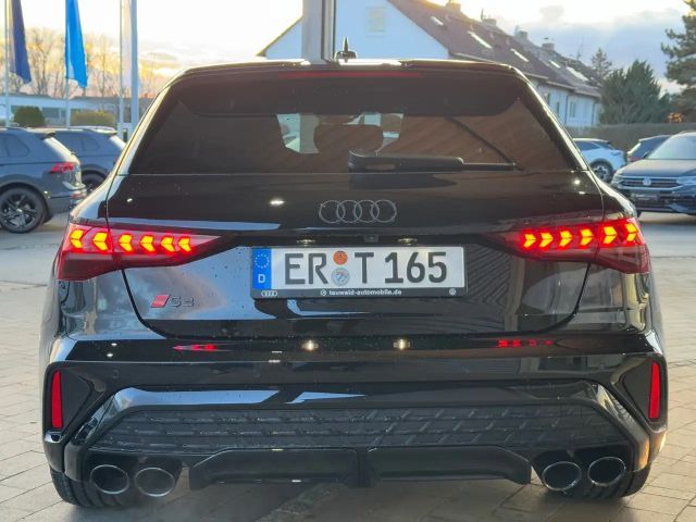 Audi S3 Quattro S-Tronic Sedan Sportback