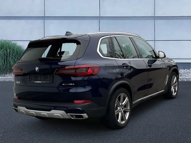 BMW X5 xDrive45e