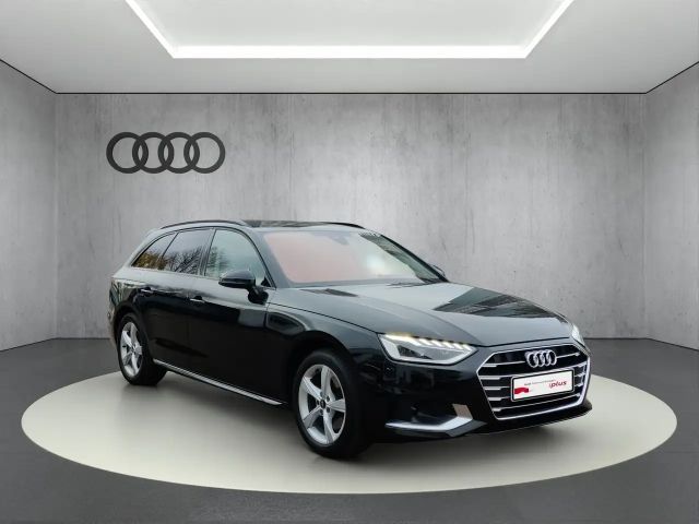 Audi A4 35 TDI Avant S-Tronic