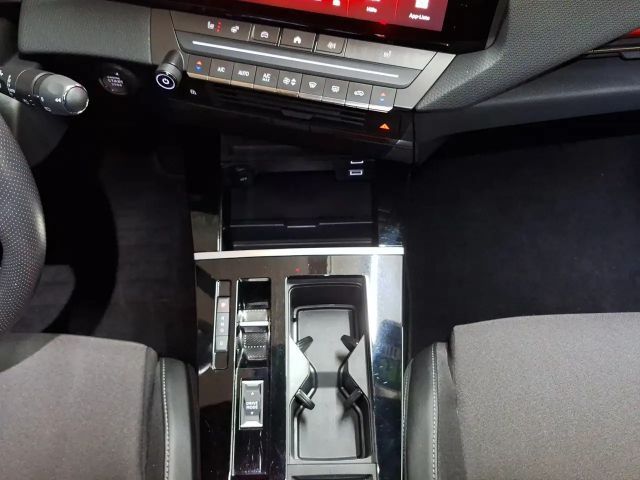 Opel Astra GS-Line Grand Sport