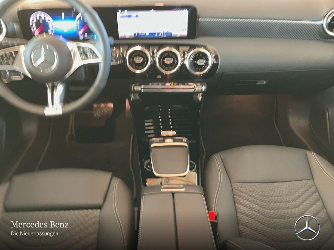 Mercedes-Benz A 200 Progressive