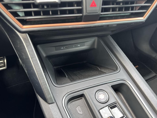 Cupra Leon Sportstourer e-Hybrid