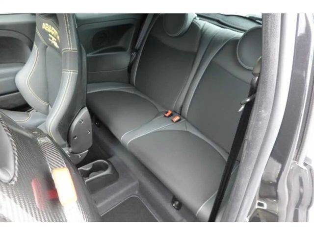 Abarth 695 70th Anniversario T-Jet