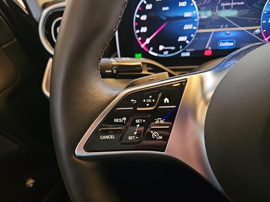 Mercedes-Benz C 200 AVANTGARDE Sedan