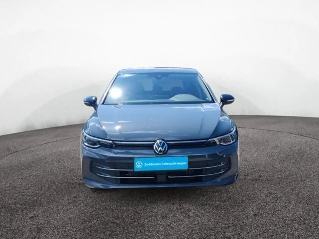 Volkswagen Golf 1.5 eTSI Golf VIII